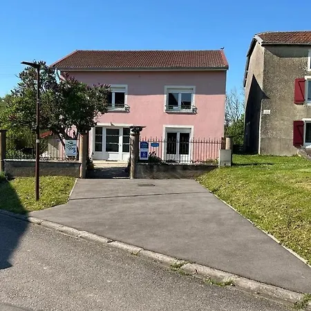 La Source Du Rey Avec Terrasse Et Jardin Appartement Remoncourt