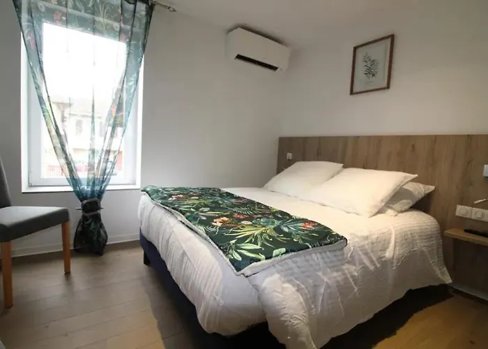 Apartmán La Source Du Rey Avec Terrasse Et Jardin *