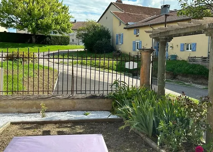 La Source Du Rey Avec Terrasse Et Jardin